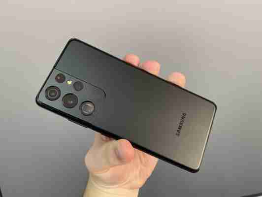 Samsung Galaxy S21 Ultra – asa arata un telefon complet in 2021